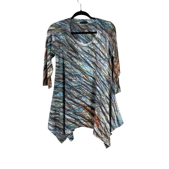 Nally & Millie USA Asymmetric Hem Printed Tunic Top Medium Handkerchief Hem - Picture 1 of 8